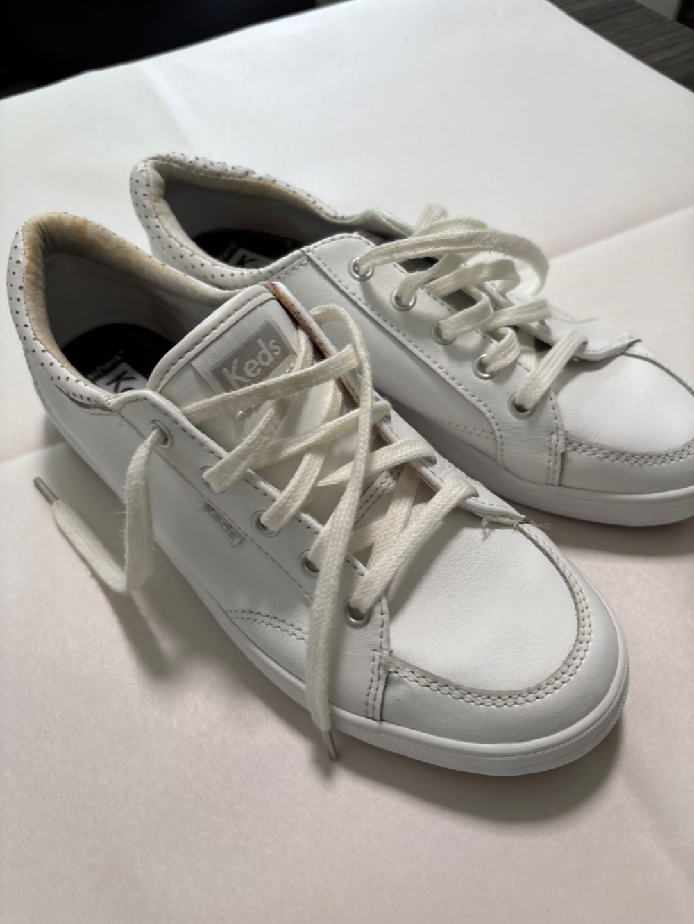 Keds White Low-Top Leather Sneakers Women's Size 7
